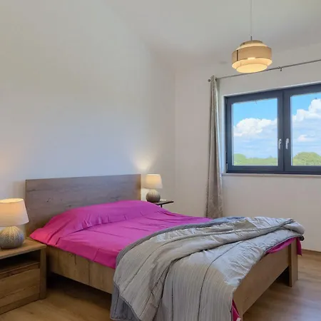 Lia For 6 People Near Pula With Children Playground And Private Pool * Vintijan